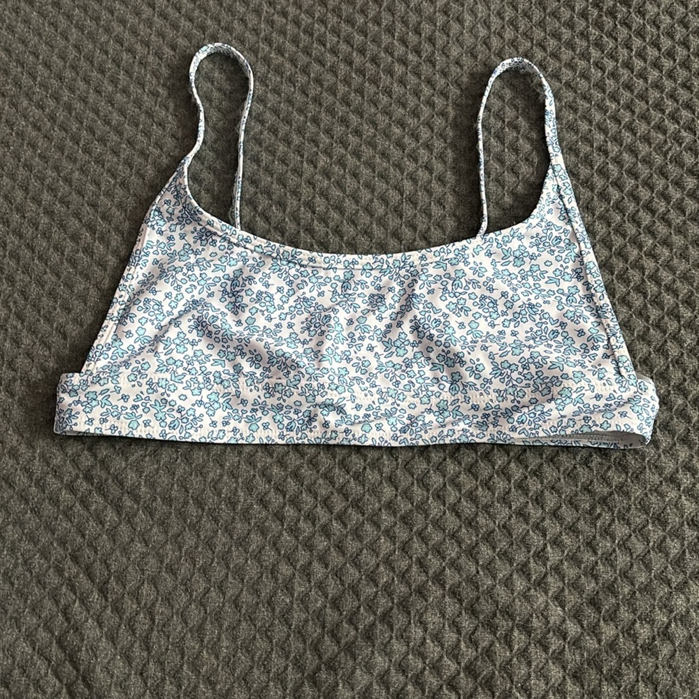SHEIN Floral Bathing suit set - Picture 2 of 6